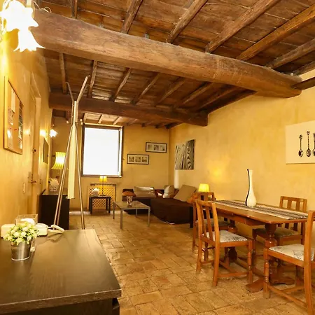 Domus Antica Navona Apartament