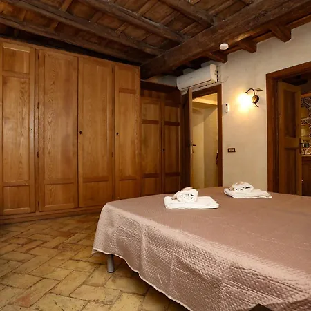 Domus Antica Navona Apartament *