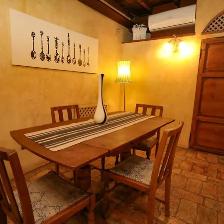 Apartament Domus Antica Navona *